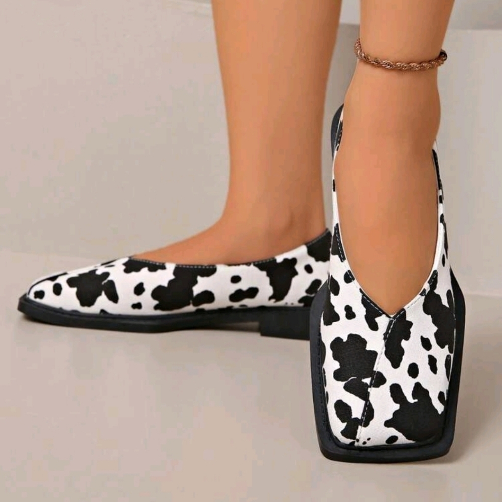 NEW COW PRINT PATENT LEATHER SQUARE TOE FLAT LOAFERS - Picture 7 of 9